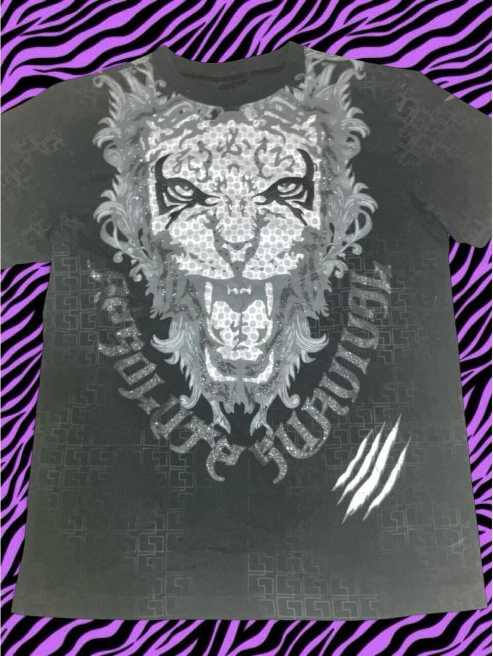 INSANE Y2k Raw Blue Black & gray glitter 'Resolute Survival' lion graphic tee